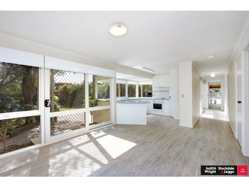 4 Hollydene Court, Cowes VIC 3922