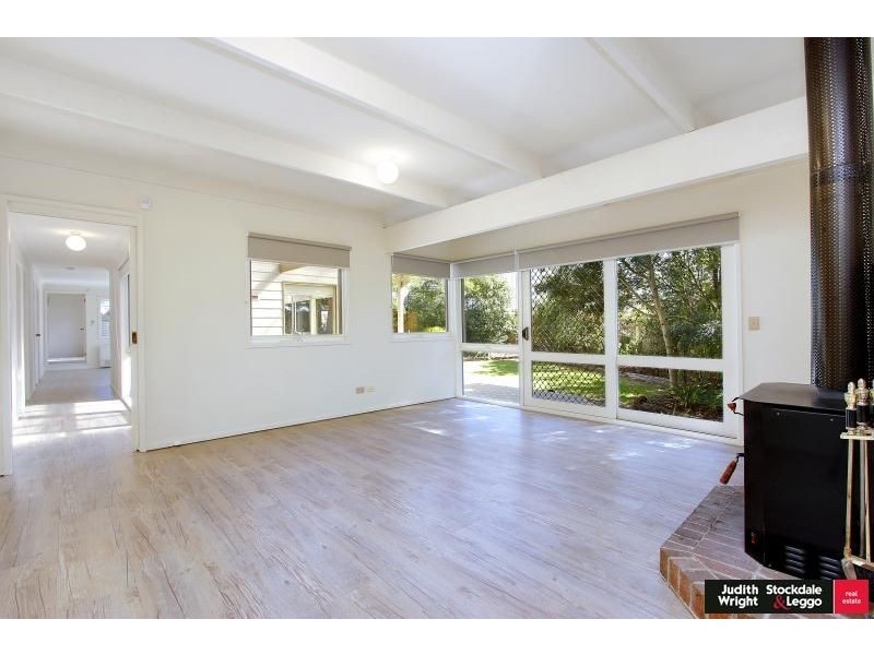 4 Hollydene Court, Cowes VIC 3922