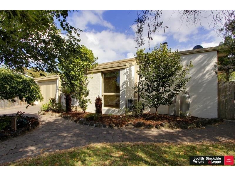 4 Hollydene Court, Cowes VIC 3922