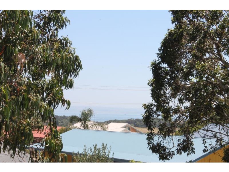 70 Bayview Drive, Cowes VIC 3922