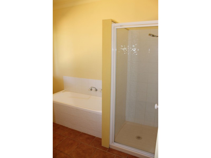 70 Bayview Drive, Cowes VIC 3922