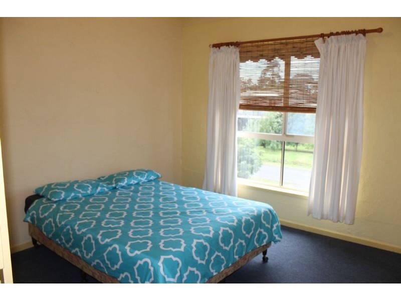 70 Bayview Drive, Cowes VIC 3922