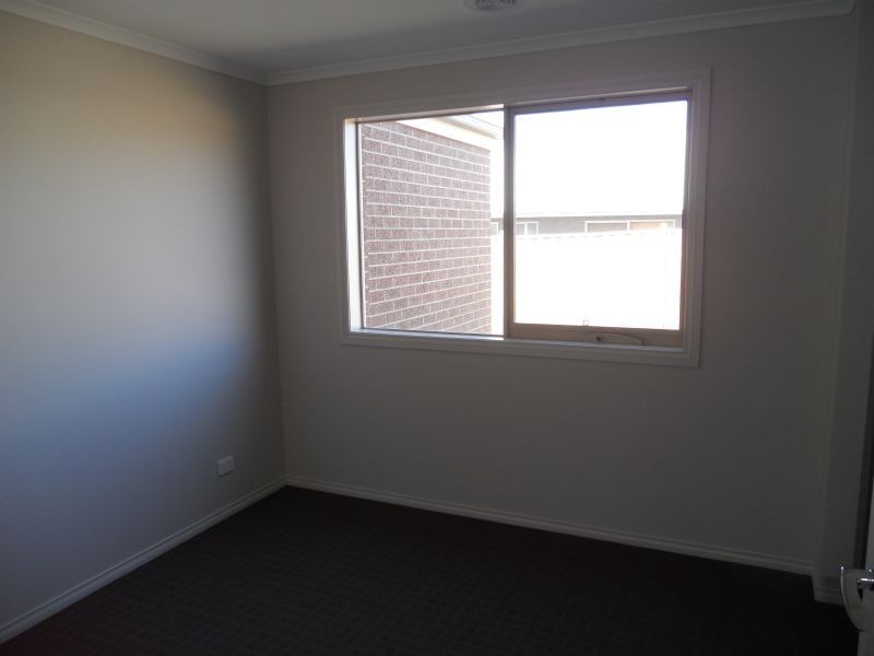 9 Boobook Grove, Cowes VIC 3922