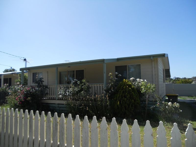 5 Ventnor Road, Cowes VIC 3922