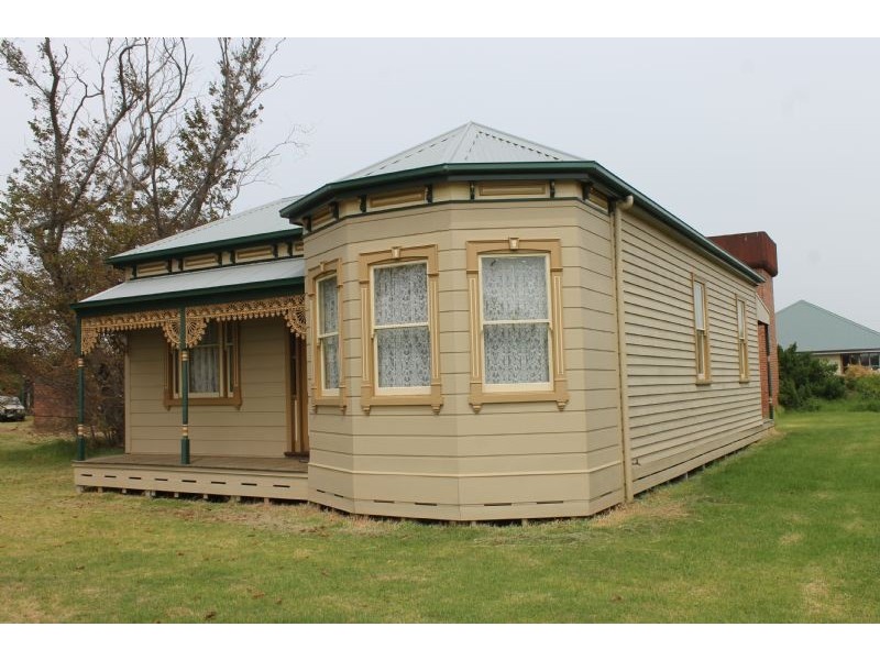 4 Victoria Court, Cowes VIC 3922