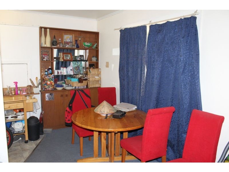 2 Wyndham Avenue, Cowes VIC 3922