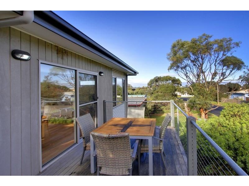 1/49 Barramundi Avenue, Smiths Beach VIC 3922