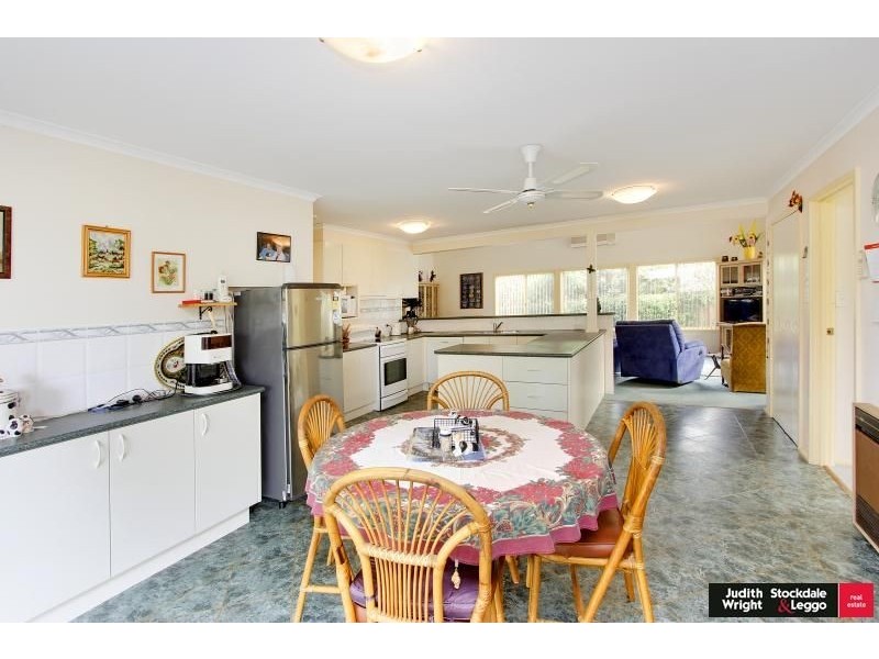 48 Justice Road, Cowes VIC 3922