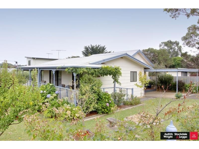 48 Justice Road, Cowes VIC 3922