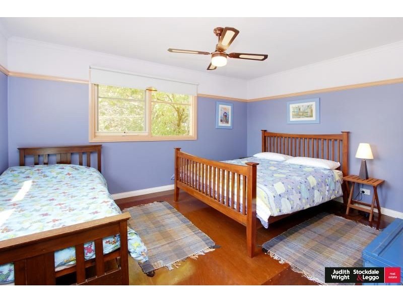 17 Foam Street, Sunderland Bay VIC 3922