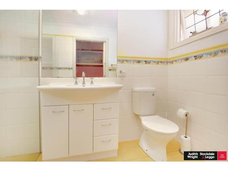 17 Foam Street, Sunderland Bay VIC 3922