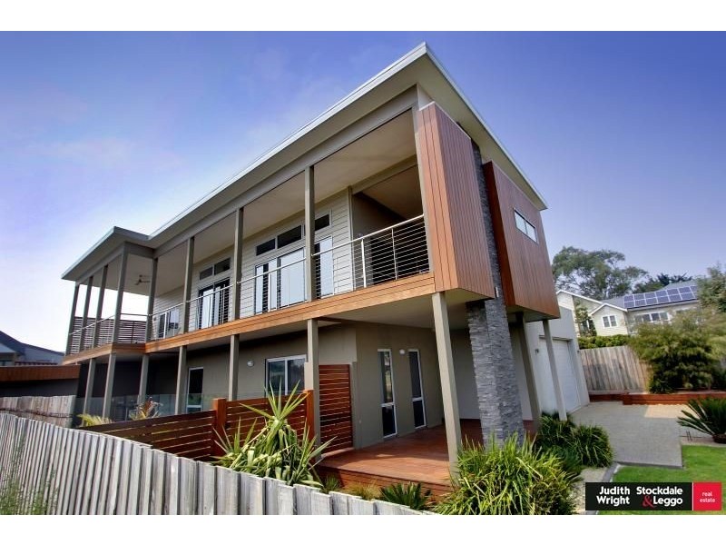 7 Bradley Court, Cowes VIC 3922