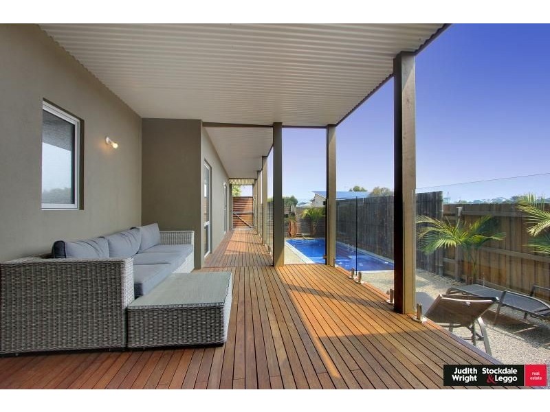 7 Bradley Court, Cowes VIC 3922