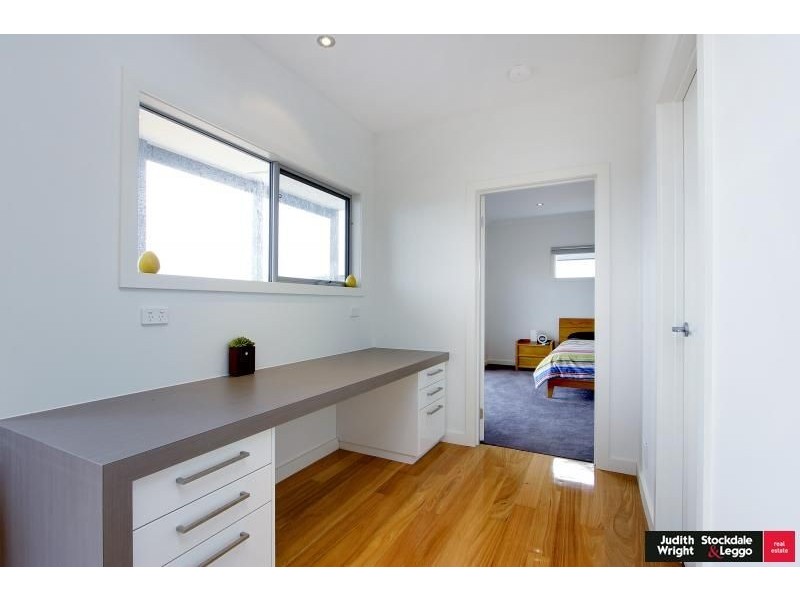 7 Bradley Court, Cowes VIC 3922