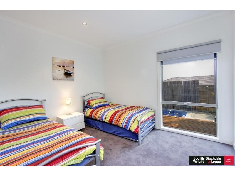 7 Bradley Court, Cowes VIC 3922