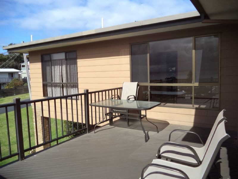 13 Stuart Street, San Remo VIC 3925