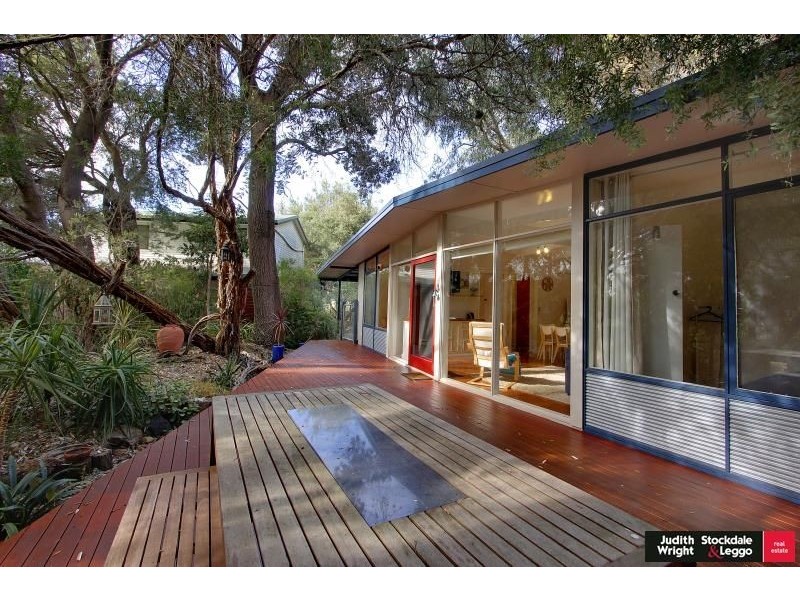 10 Bruce Road, Silverleaves VIC 3922