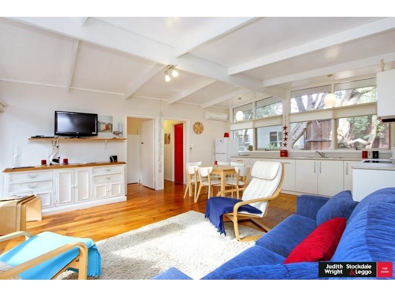 10 Bruce Road, Silverleaves VIC 3922