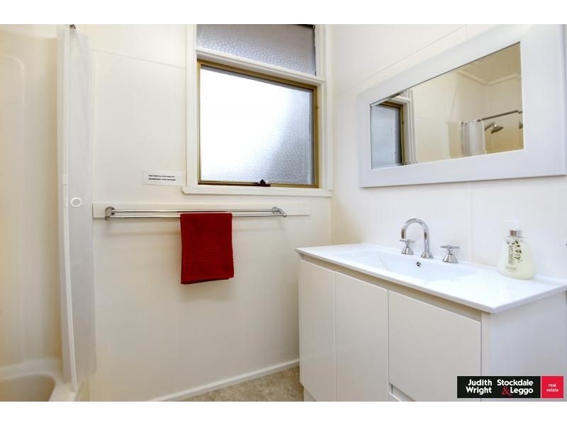 10 Bruce Road, Silverleaves VIC 3922