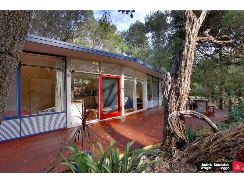 10 Bruce Road, Silverleaves VIC 3922