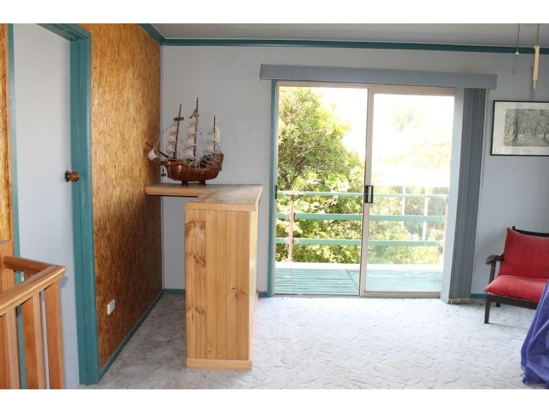 10 Cottosloe Avenue, Cape Woolamai VIC 3925