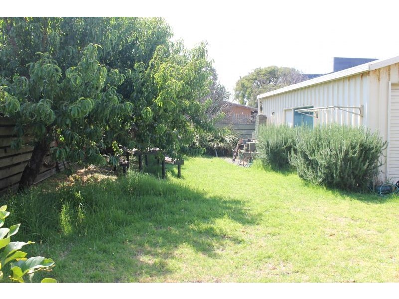 10 Cottosloe Avenue, Cape Woolamai VIC 3925