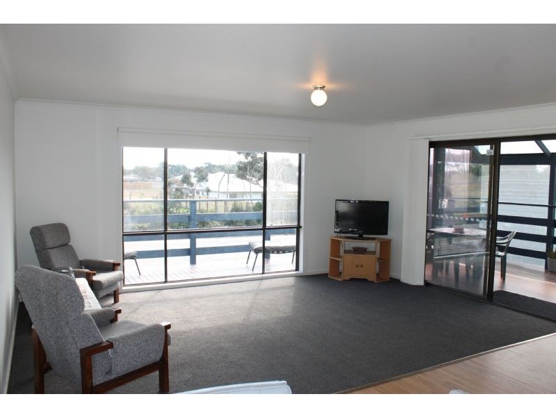 89 Justice Road, Cowes VIC 3922