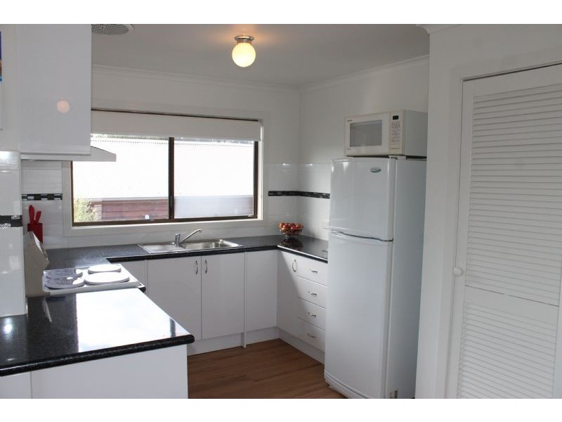 89 Justice Road, Cowes VIC 3922