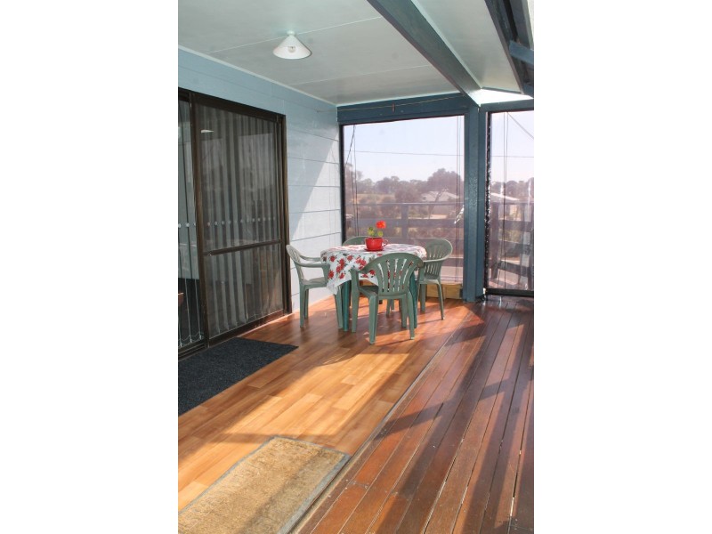 89 Justice Road, Cowes VIC 3922