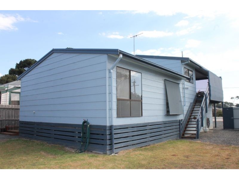 89 Justice Road, Cowes VIC 3922