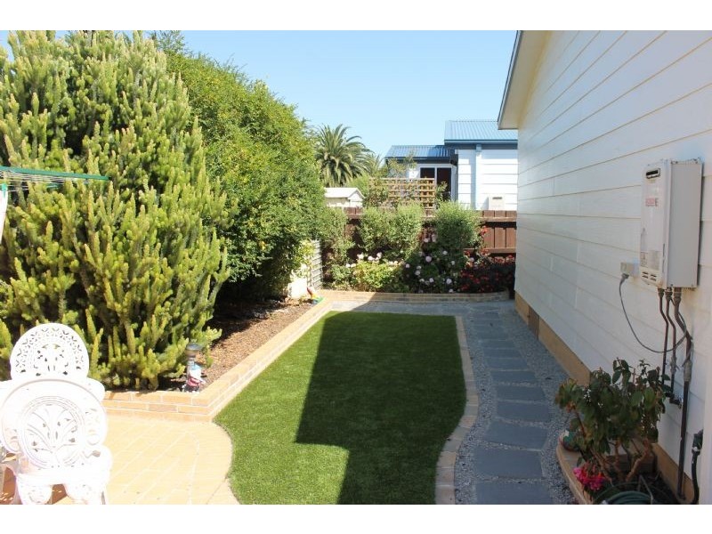 60/48-80 Settlement Road, Cowes VIC 3922