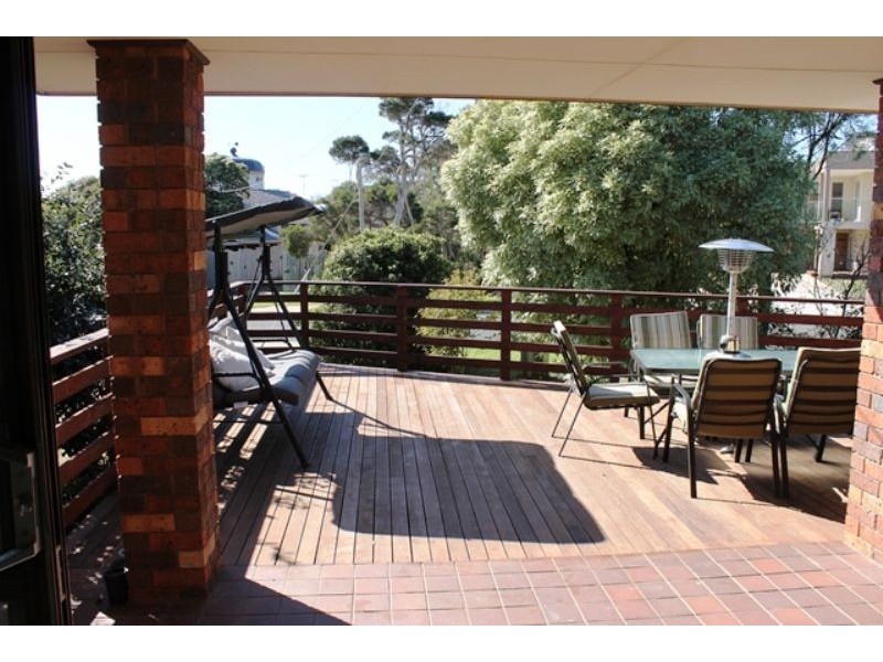 4 Justice Road, Cowes VIC 3922