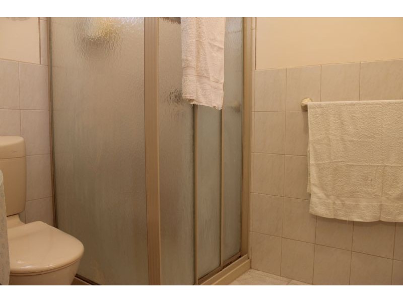 10 Albany Road, Cowes VIC 3922