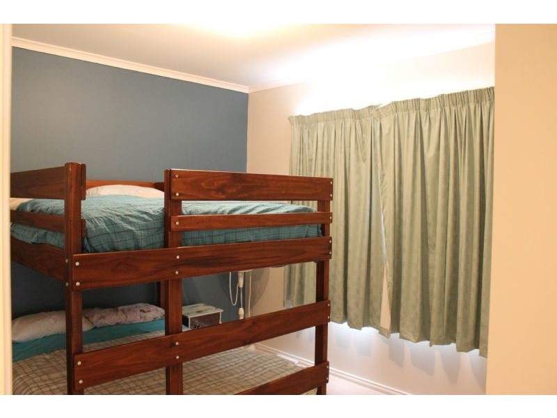 10 Albany Road, Cowes VIC 3922