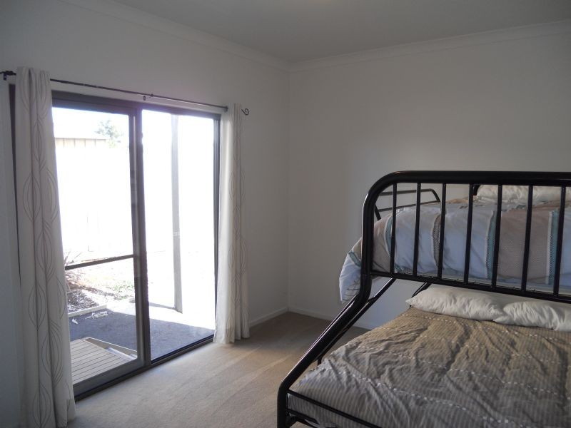17 Vision Circuit, Sunset Strip VIC 3922