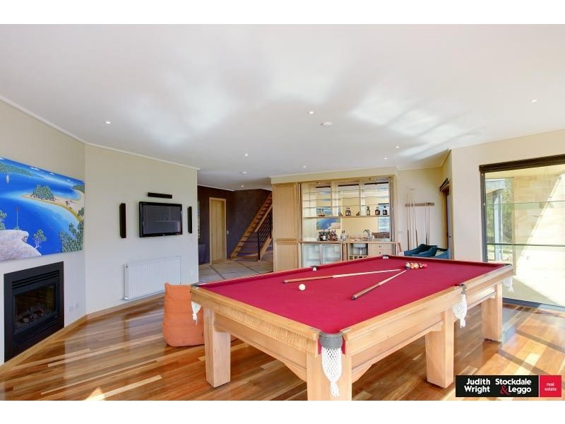 2 Justice Road, Cowes VIC 3922