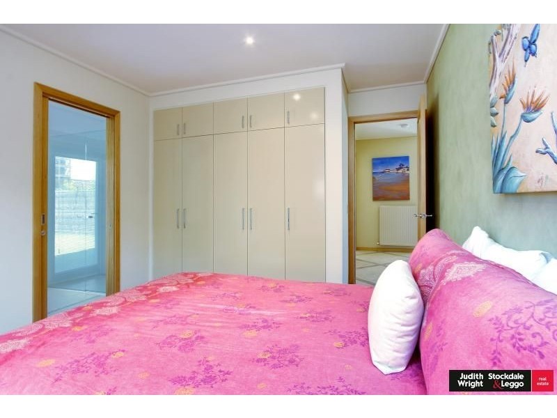 2 Justice Road, Cowes VIC 3922