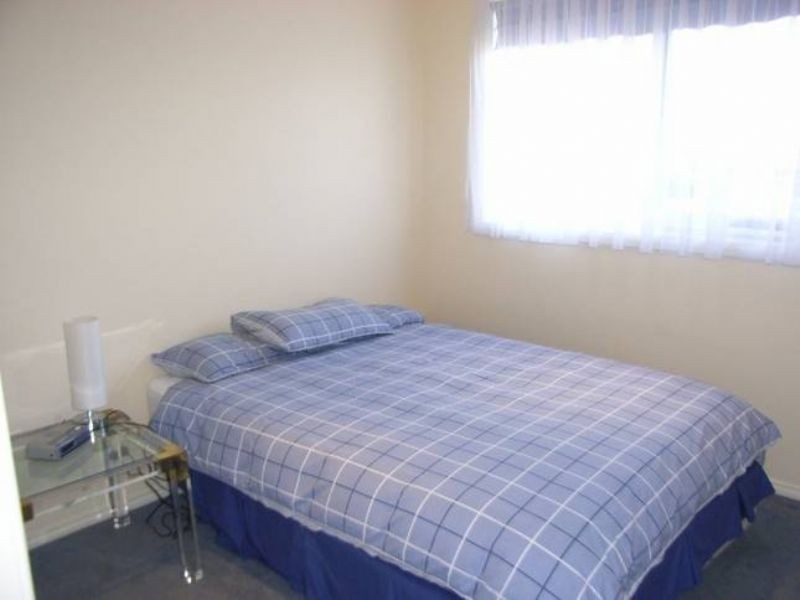 27/15-16 The Esplanade, Cowes VIC 3922