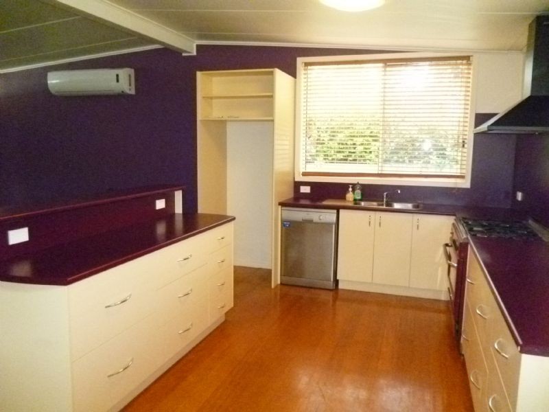 15 Beach Crescent, Newhaven VIC 3925