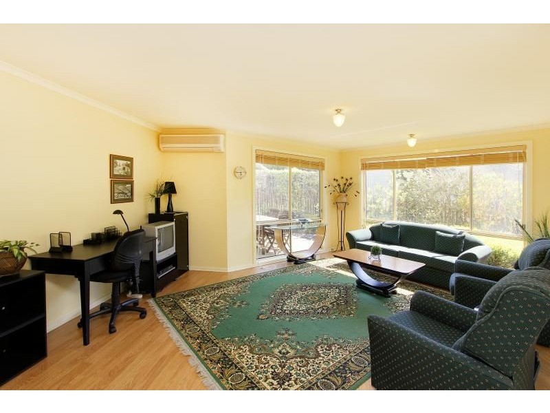 1/6 Hollydene Court, Cowes VIC 3922