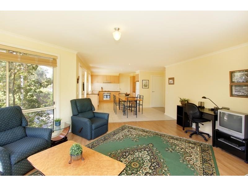 1/6 Hollydene Court, Cowes VIC 3922