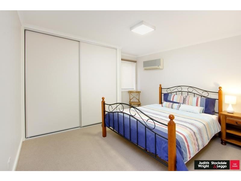 2 Hotham Close, Cowes VIC 3922