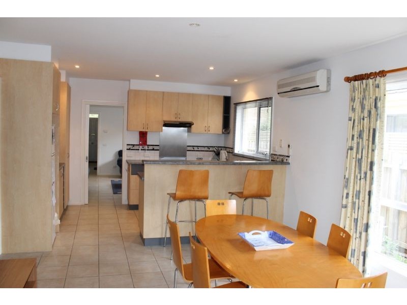 1/44 Church Street, Cowes VIC 3922