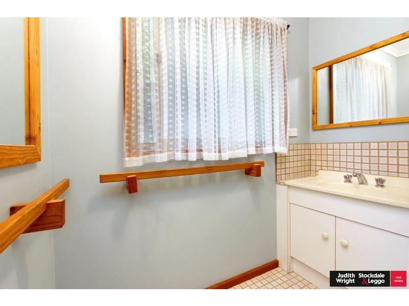 21 Seacombe Grove, Ventnor VIC 3922