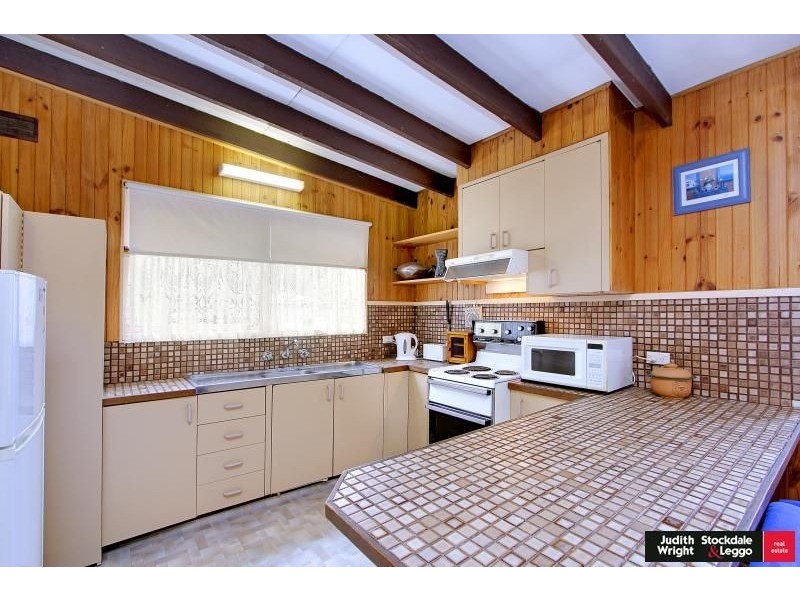 19 Outlook Drive, Cowes VIC 3922