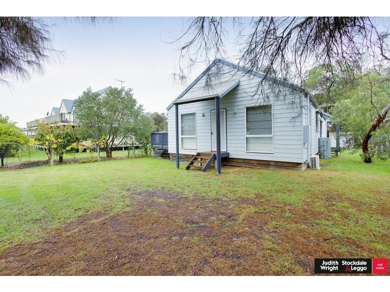 29 Outlook Drive, Cowes VIC 3922
