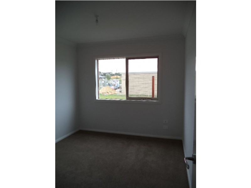 10 Castlecombe Circuit, Cowes VIC 3922
