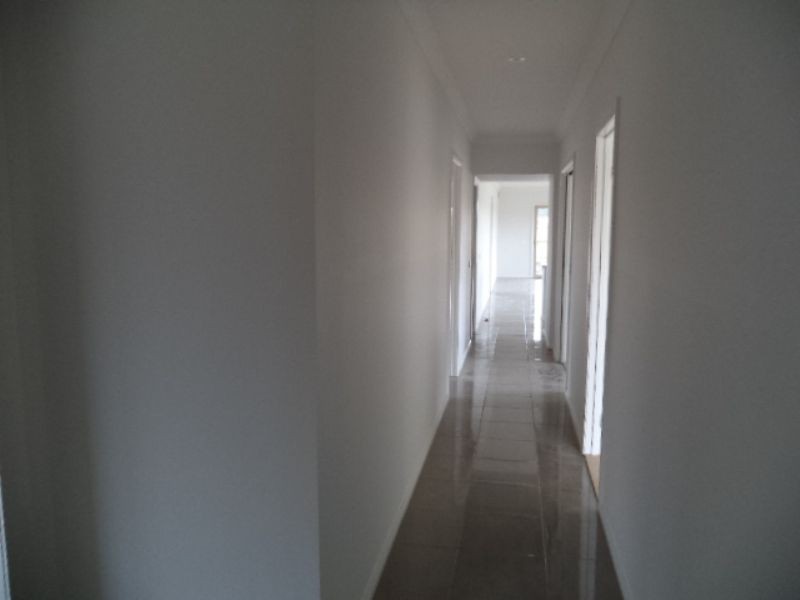 10 Castlecombe Circuit, Cowes VIC 3922