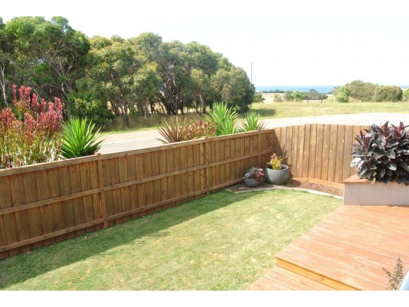 9 Vision Circuit, Sunset Strip VIC 3922