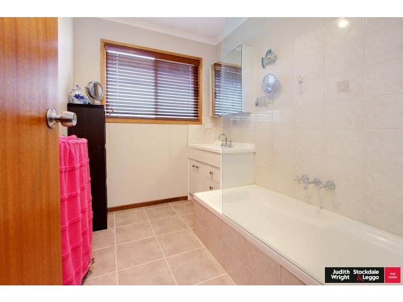 259 Settlement Road, Cowes VIC 3922